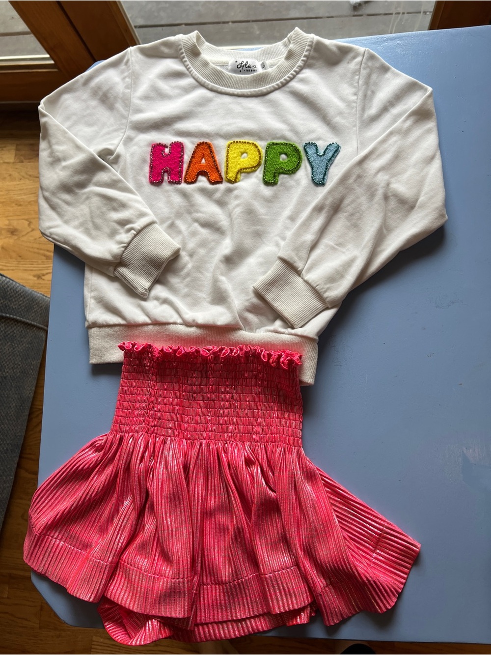 Lola + The Boys White 'HAPPY' Sweatshirt & Pink Tiered Skirt girls Set Sz 7 - Picture 3 of 3